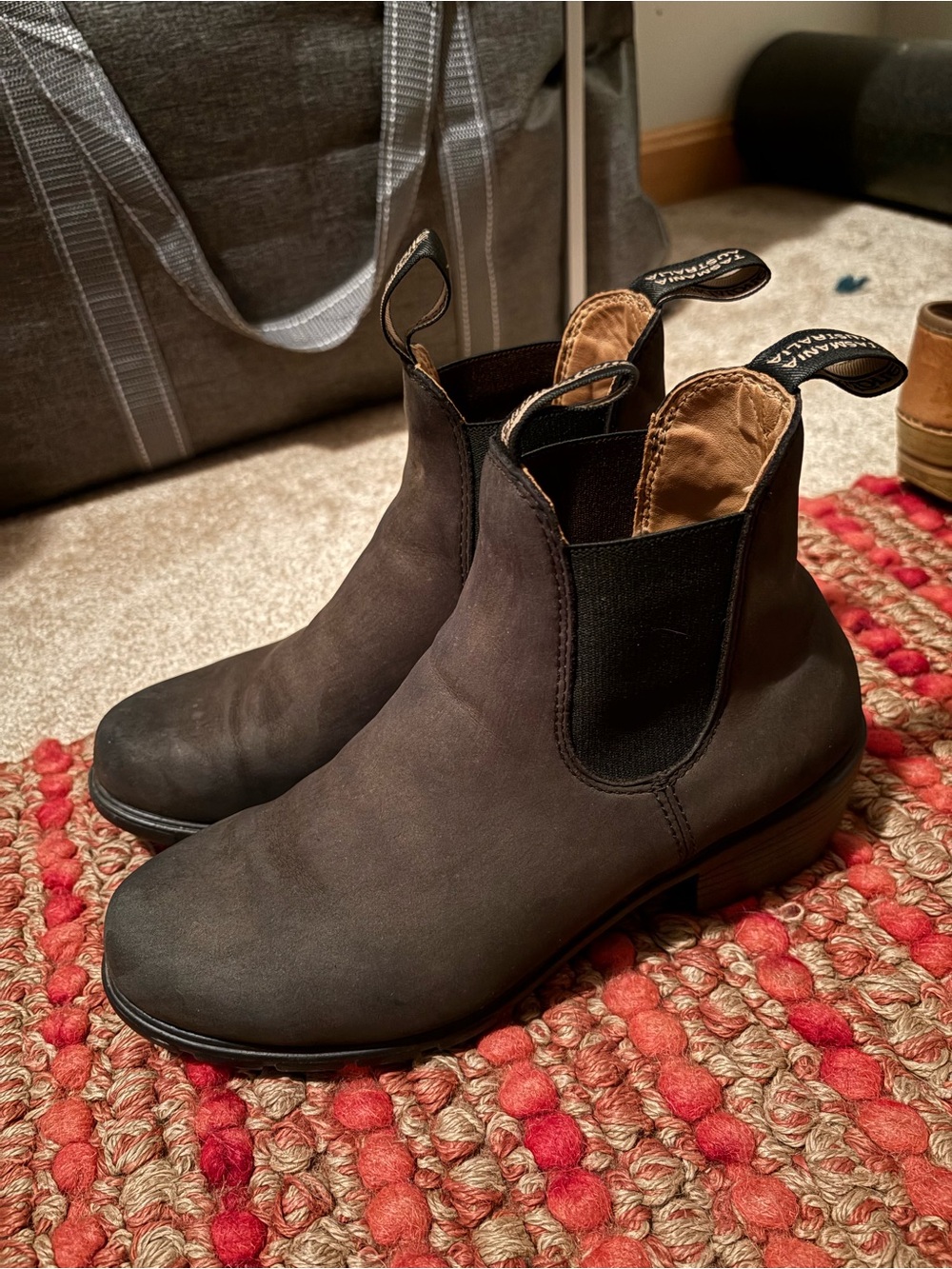 Blundstone Heeled Chelsea Boots